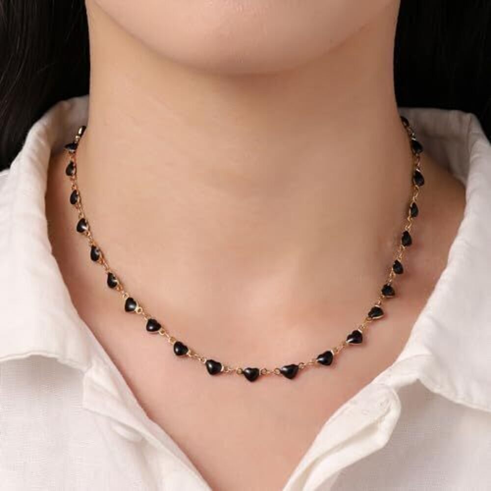 8231 Black Heart Necklace Trendy 18K Gold Plated Black Tourmaline Necklace - Picture 3 of 5